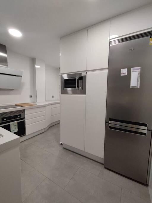 Apartamento En Jerez 3 Dormitorios Y 2 Banos Jerez de la Frontera Bagian luar foto